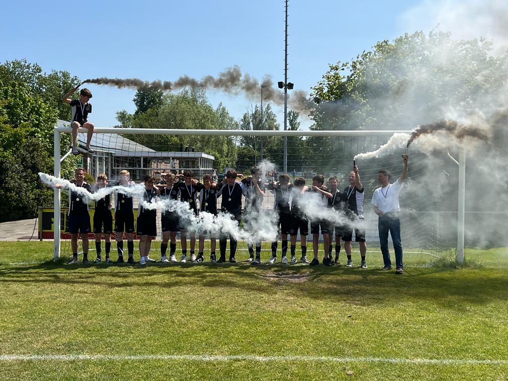 JO15 Kampioen